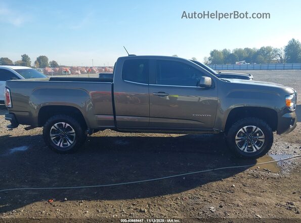 1GTH5CEA4G1355152 2016 GMC CANYON Brown Widok wnętrza z tyłu