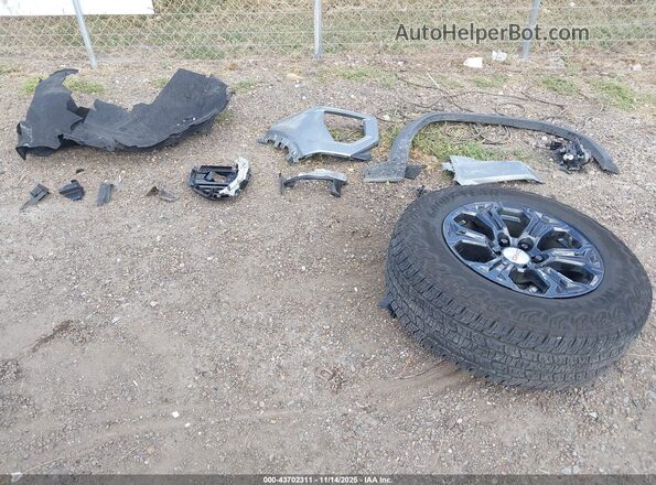1GTP5BEK9R1228091 2024 GMC CANYON Серый Вид щитка приборов
