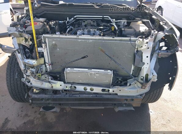 1GTP5BEKXP1253465 2023 GMC CANYON Серебряный Вид сзади