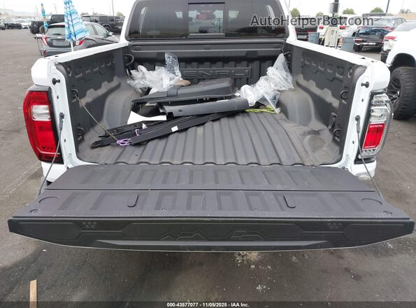 1GTP6FEK2P1180967 2023 GMC CANYON White ხელსაწყოთა პანელის ხედი