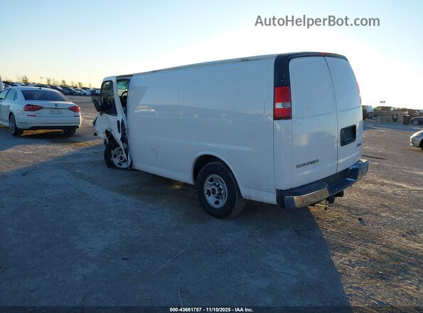 1GTW7AFF1H1124839 2017 GMC SAVANA 2500 Белый Задняя левая четверть