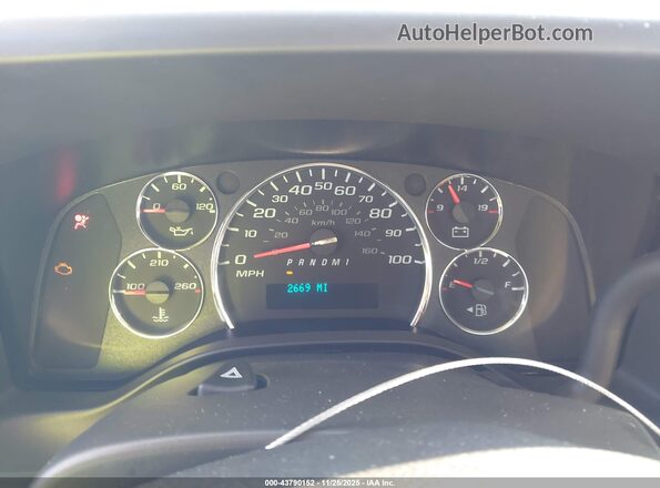 1GTW7AFP3S1258509 2025 GMC SAVANA CARGO White Вид задніх сидінь