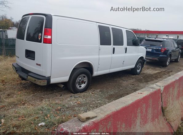 1GTZ7GF7XS1100331 2025 GMC SAVANA CARGO Белый Задняя правая четверть