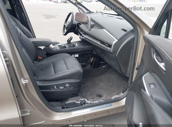 1GYFZCR43SF104340 2025 CADILLAC XT4 Бежевый Вид салона спереди