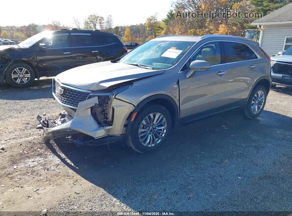 1GYFZDR41RF202136 2024 CADILLAC XT4 Champagne Առջևի ձախ երեք քառորդ տեսարան