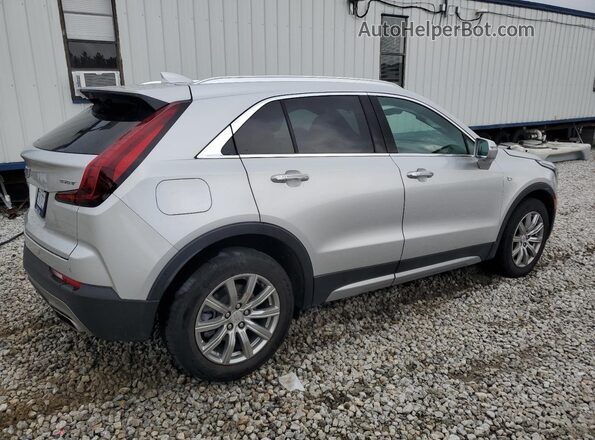 1GYFZDR45MF015877 2021 CADILLAC XT4 Серебряный Задняя правая четверть