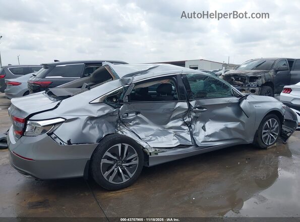 1HGCV3F13JA007781 2018 HONDA ACCORD HYBRID Серебряный Вид спереди