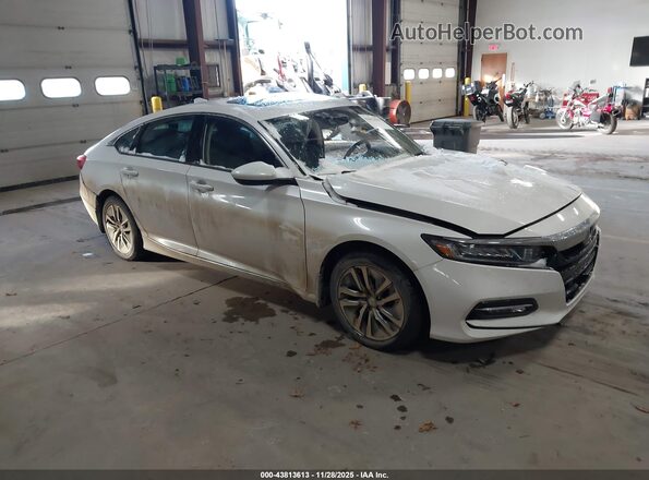 1HGCV3F47KA000747 2019 HONDA ACCORD HYBRID White Front right