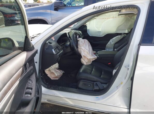 1HGCV3F55MA010186 2021 HONDA ACCORD HYBRID Белый Вид салона спереди