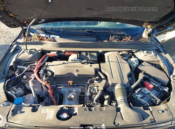 1HGCV3F58JA010100 2018 HONDA ACCORD HYBRID Черный Вид сзади