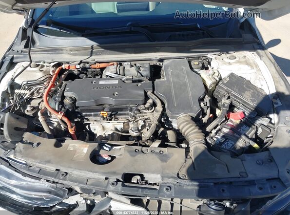 1HGCV3F90KA018535 2019 HONDA ACCORD HYBRID White უკანა ხედი