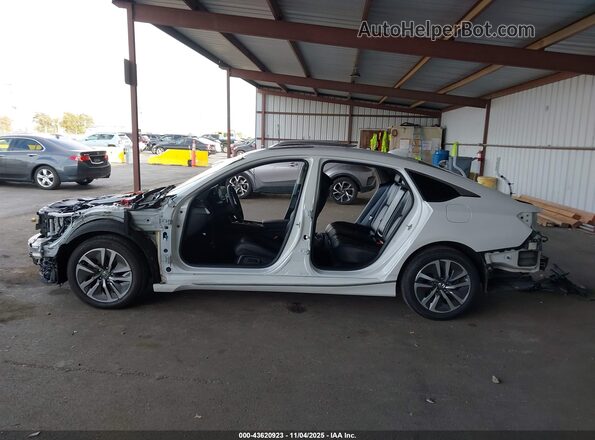 1HGCV3F97LA008974 2020 HONDA ACCORD HYBRID White Widok wnętrza z tyłu