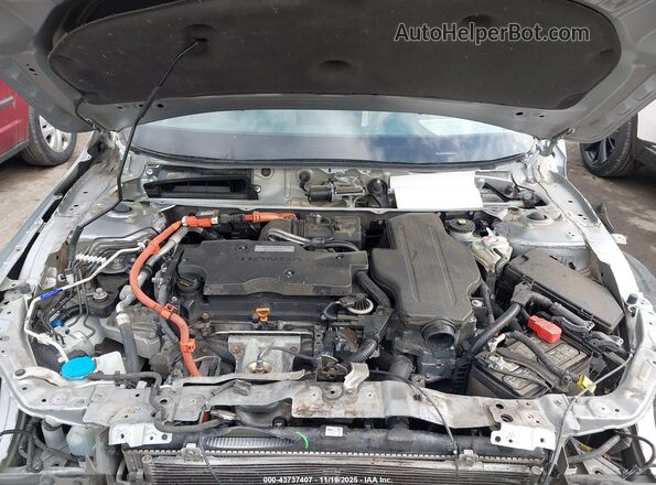 1HGCV3F9XKA007266 2019 HONDA ACCORD HYBRID Silver Вид ззаду