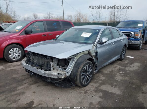 1HGCV3F9XKA007266 2019 HONDA ACCORD HYBRID Silver Передня ліва чверть