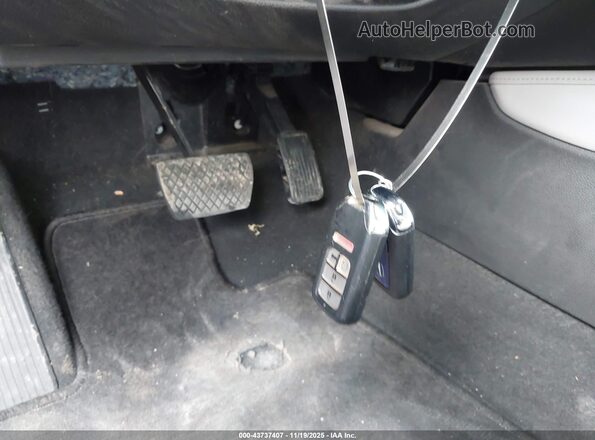 1HGCV3F9XKA007266 2019 HONDA ACCORD HYBRID Silver Вид панелі приладів