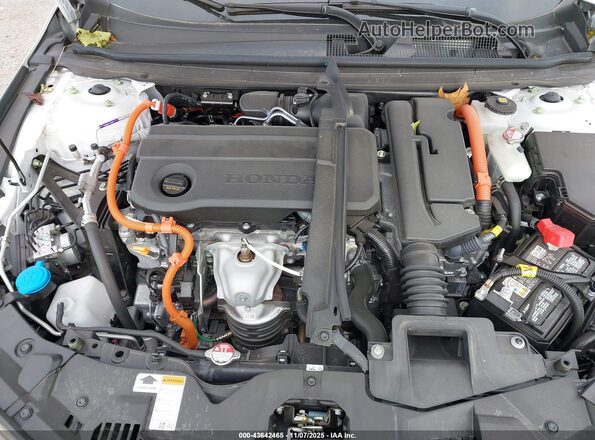 1HGCY2F52RA027715 2024 HONDA ACCORD HYBRID Белый Вид сзади