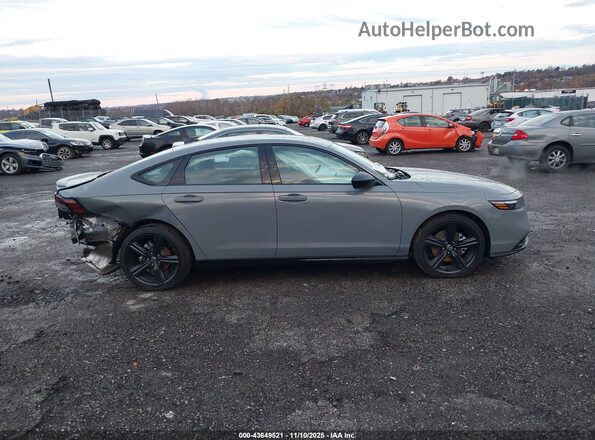 1HGCY2F78SA049760 2025 HONDA ACCORD HYBRID Серый Вид задней части салона