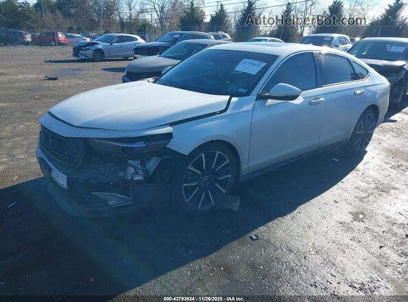 1HGCY2F86SA009301 2025 HONDA ACCORD HYBRID White წინა მარცხენა ხედი სამი მეოთხედიდან