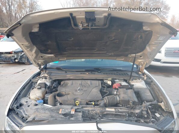 1LN6L9SP2H5611285 2017 LINCOLN CONTINENTA Бежевый Вид сзади