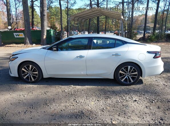 1N4AA6CV0PC511623 2023 NISSAN MAXIMA White Widok wnętrza 360 stopni