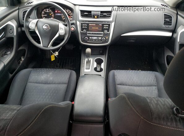 1N4AL3AP2HC200077 2017 NISSAN ALTIMA White Вид панелі приладів