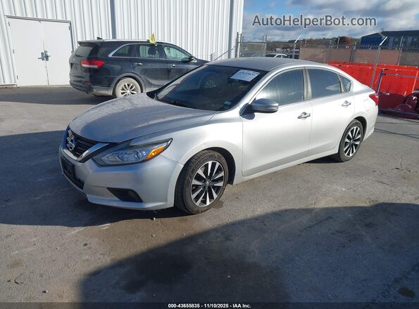 1N4AL3AP2JC245123 2018 NISSAN ALTIMA Silver Vista tres cuartos delantera izquierda