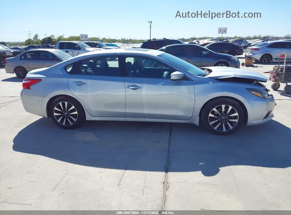 1N4AL3AP5GC281574 2016 NISSAN ALTIMA Silver Вид задньої частини салону
