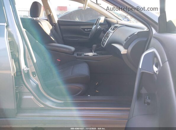 1N4AL3AP8GC120636 2016 NISSAN ALTIMA Серый Вид салона спереди