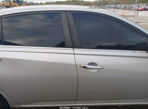 1N4BL4BV8MN353732 2021 NISSAN ALTIMA Gray Widok wnętrza z tyłu