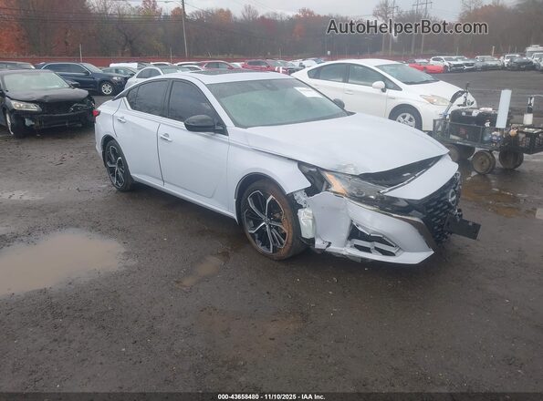 1N4BL4CV3RN308784 2024 NISSAN ALTIMA Light Blue Передняя правая четверть
