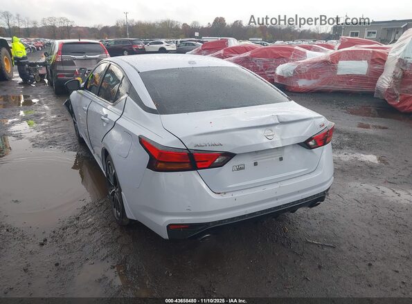 1N4BL4CV3RN308784 2024 NISSAN ALTIMA Light Blue 