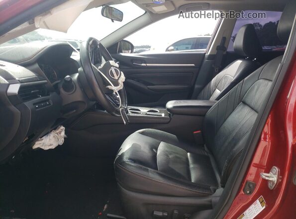 1N4BL4CV4PN320388 2023 NISSAN ALTIMA Красный Вид салона спереди