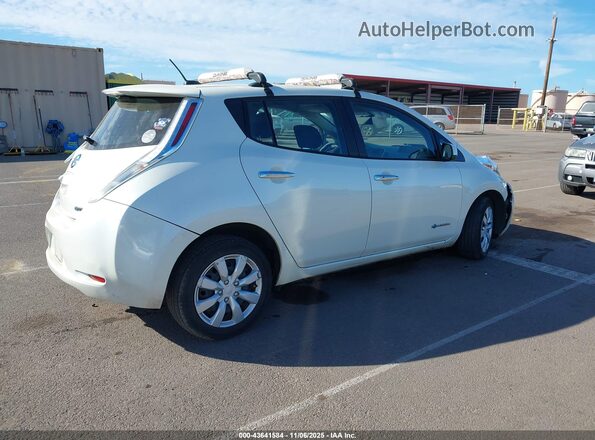 1N4BZ0CP4HC311034 2017 NISSAN LEAF Белый Задняя правая четверть