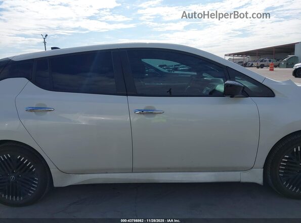 1N4CZ1CV0SC559488 2025 NISSAN LEAF Белый Вид задней части салона