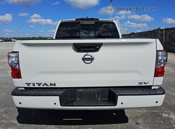 1N6AA1EE8NN106974 2022 NISSAN TITAN White Հետևի տեսք