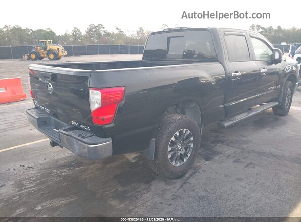 1N6BA1F3XHN570368 2017 NISSAN TITAN XD Black Tył prawy