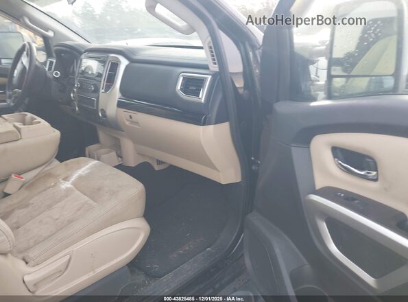 1N6BA1F3XHN570368 2017 NISSAN TITAN XD Black Widok wnętrza z przodu