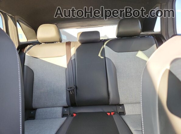 1V2BMPE88RC021273 2024 VOLKSWAGEN ID.4 Gray Widok tylnych siedzeń