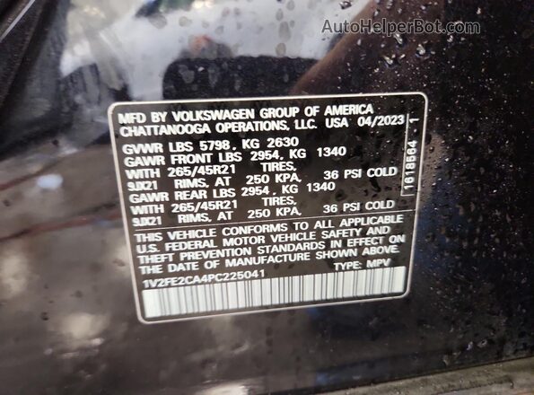1V2FE2CA4PC225041 2023 VOLKSWAGEN ATLAS Black Вид наклейки з VIN-кодом