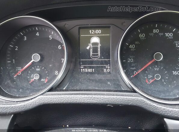 1VWDT7A39HC021592 2017 VOLKSWAGEN PASSAT Белый Вид задних сидений