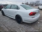 2017 Volkswagen Passat 1.8t R-line Белый vin: 1VWDT7A39HC021592