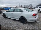 2017 Volkswagen Passat 1.8t R-line Белый vin: 1VWDT7A39HC021592