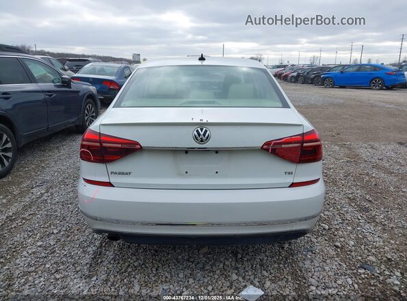 1VWDT7A39HC021592 2017 VOLKSWAGEN PASSAT Белый 