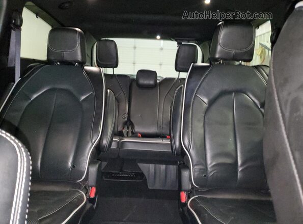 2C4RC1GG2SR524671 2025 CHRYSLER PACIFICA Черный Вид задней части салона