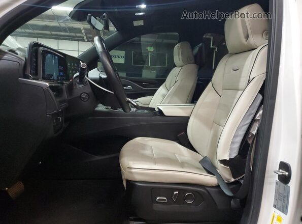 1GYS4PKL0MR407616 2021 CADILLAC ESCALADE Белый Вид панели приборов