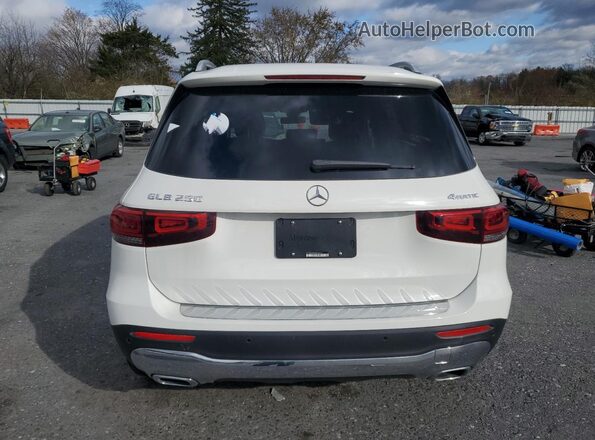 W1N4M4HB3NW255919 2022 MERCEDES-BENZ GLB-CLASS Белый Вид салона спереди