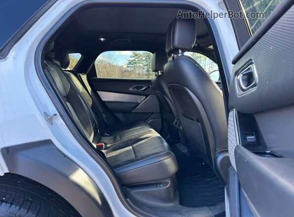 SALYL2EX2KA778964 2019 LAND ROVER RANGE ROVER White Widok tylnych siedzeń