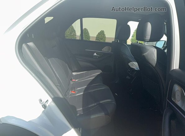 4JGFB4KB1MA484105 2021 MERCEDES-BENZ GLE Белый Вид салона спереди