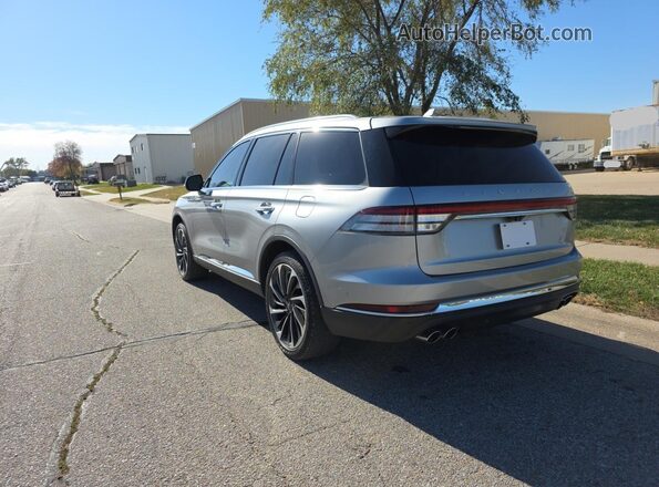 5LM5J7XC8LGL29223 2020 LINCOLN AVIATOR Серебряный Передняя правая четверть