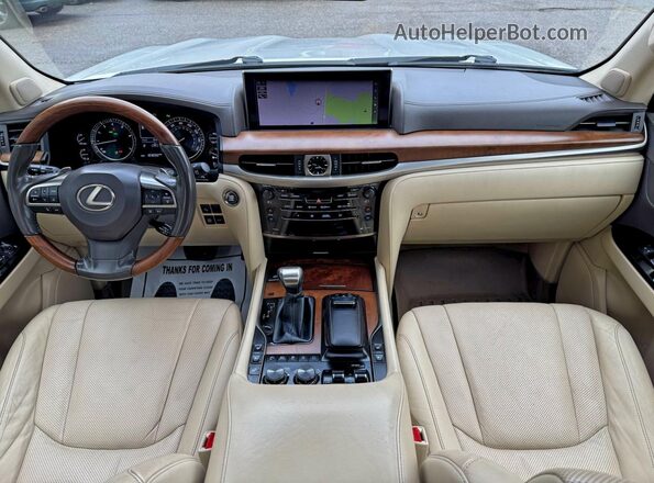 JTJHY7AX4K4293975 2019 LEXUS LX Белый Вид задней части салона